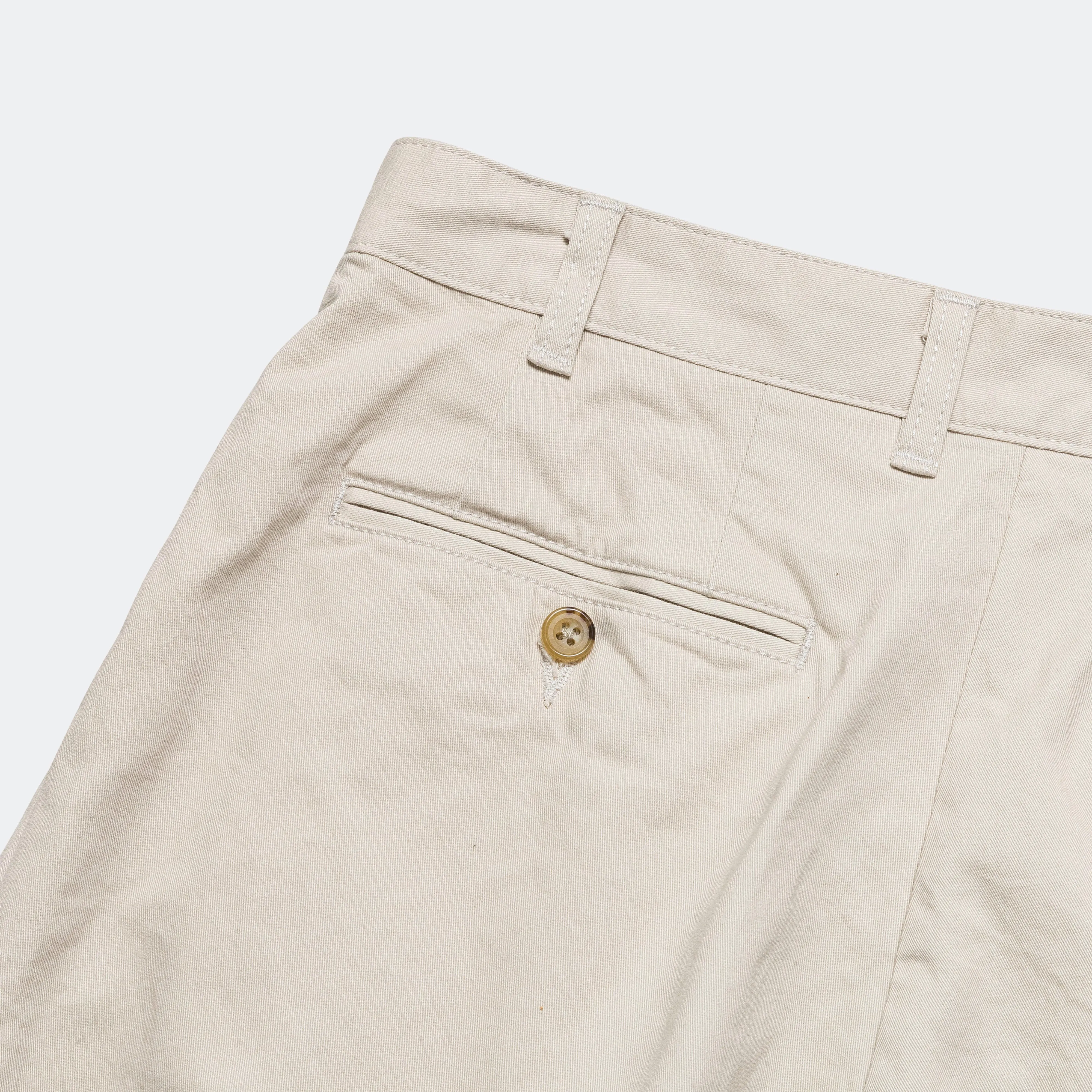 2-Pleat Twill Pants in Cement Color