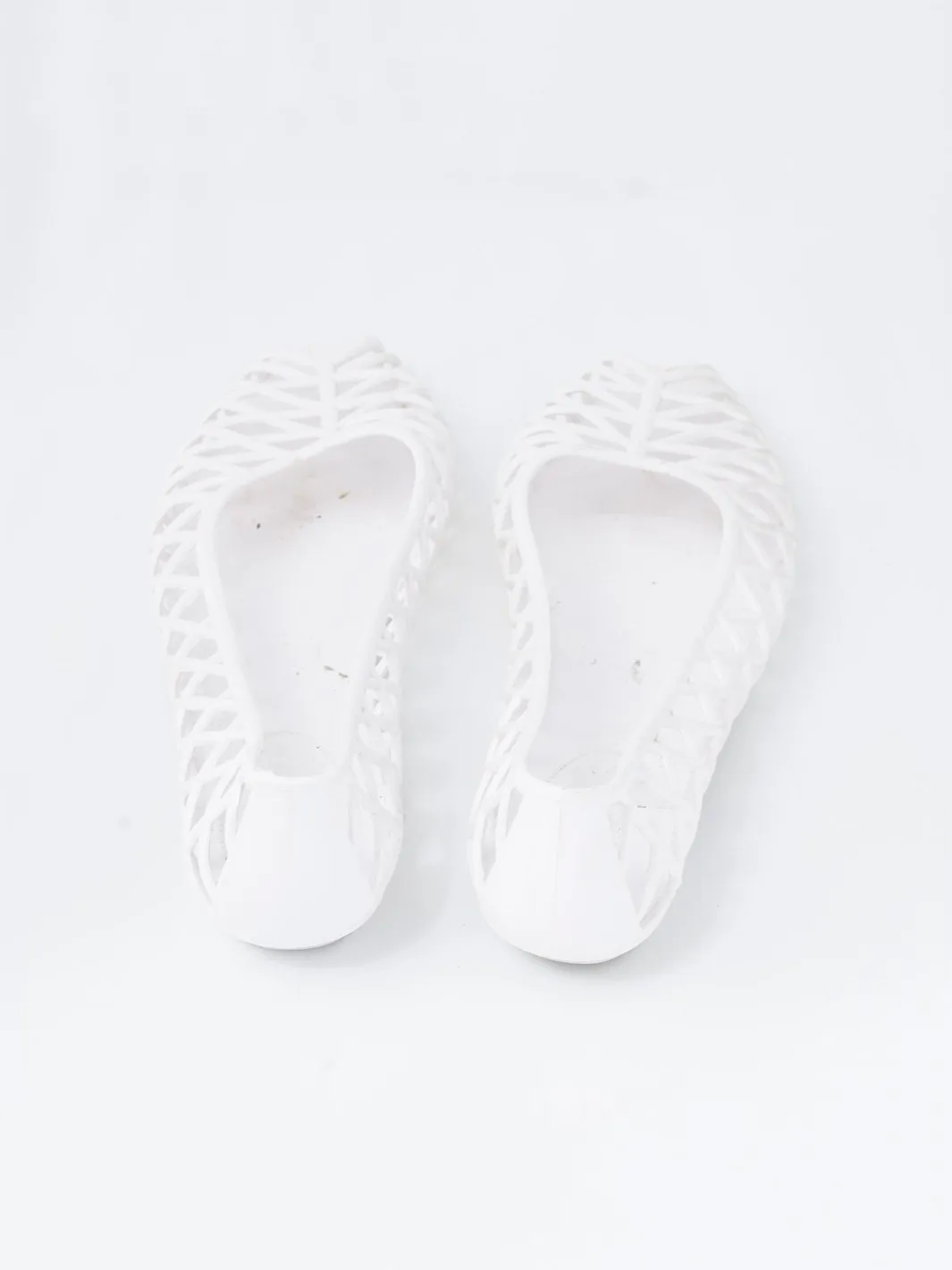 2010 American Apparel white rubber open toe ballet flats.