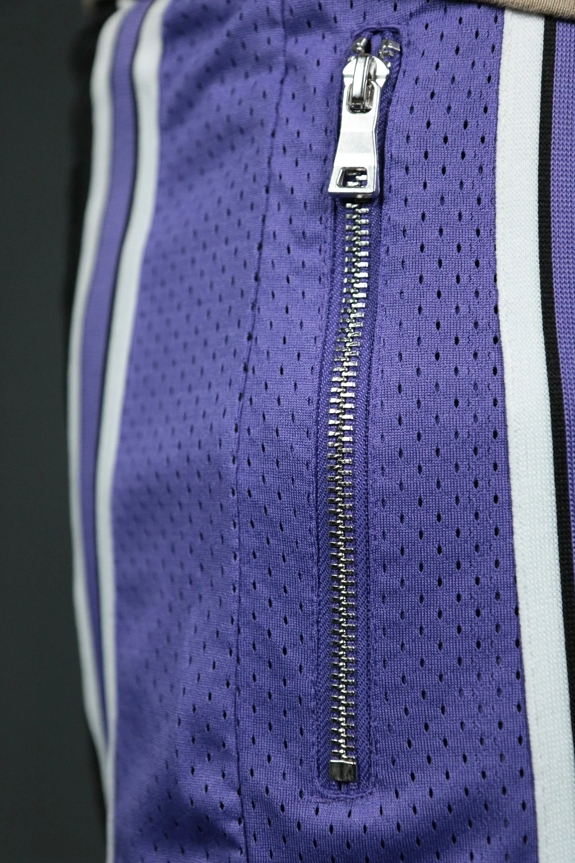 Air Jordan 1 Low Court Purple Black Purple Sacramento Zipper Shorts - Men's Mesh Basketball Shorts with Zipper Pockets