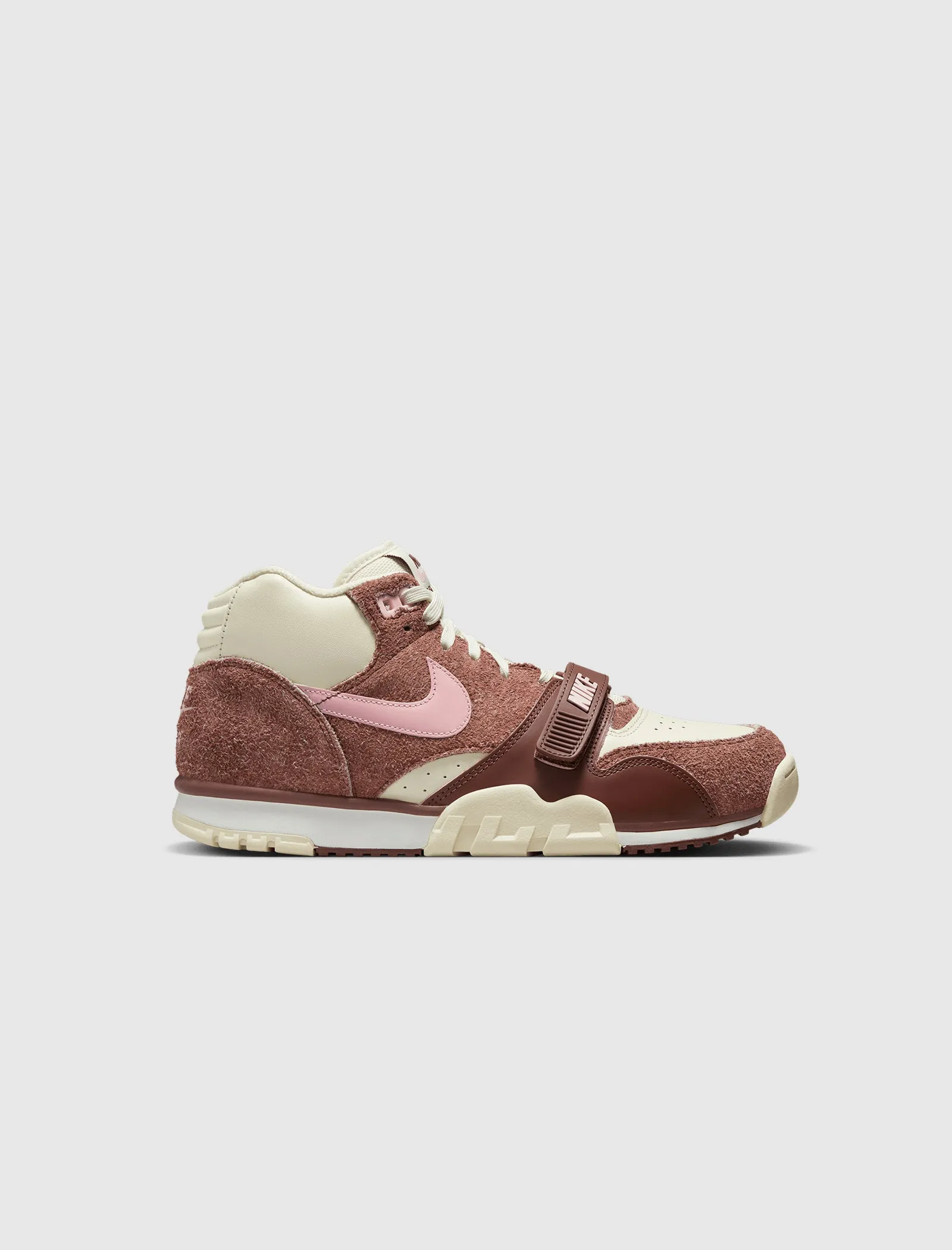 Air Trainer 1 Valentine's Day - Buy Online Now