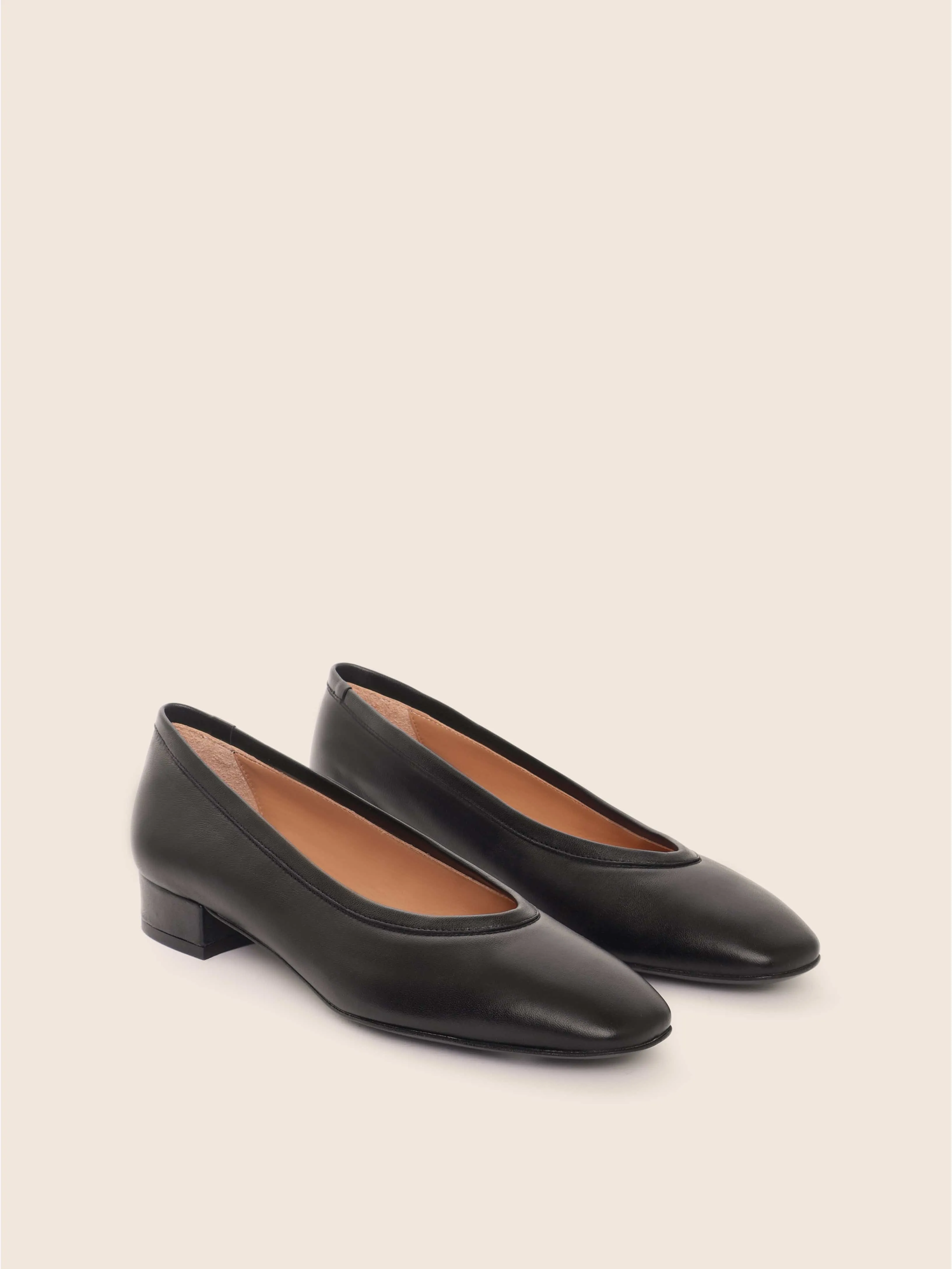 Black ballerina shoes by Torza