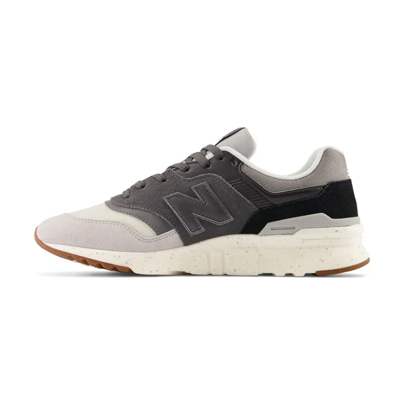 Black/White Men's 997H Sneakers