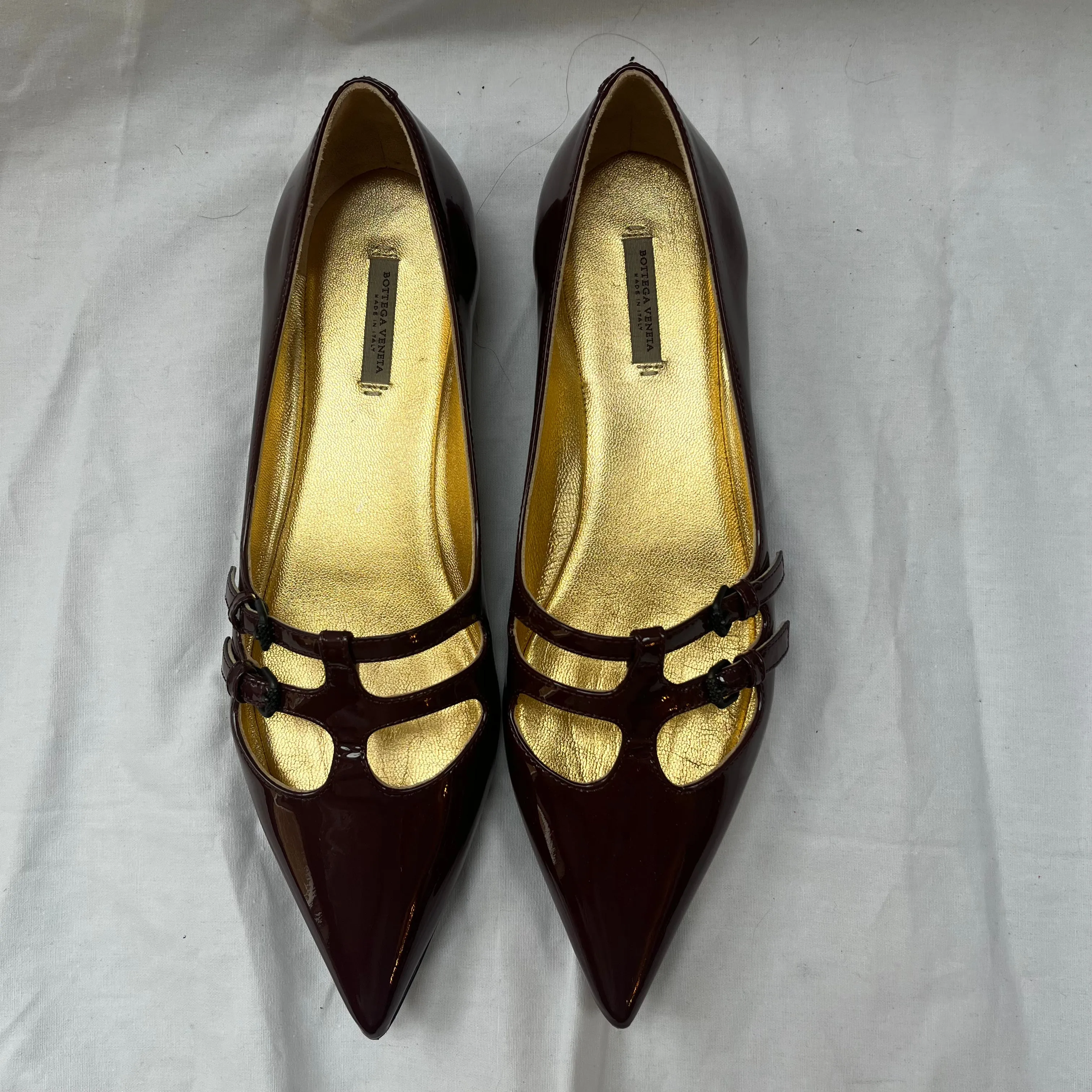 Bottega Veneta Mulberry Patent Pointed Flats 37 - Buy Online