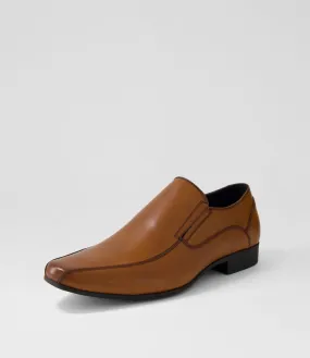 COLORADO Wright Cognac Leather Flats