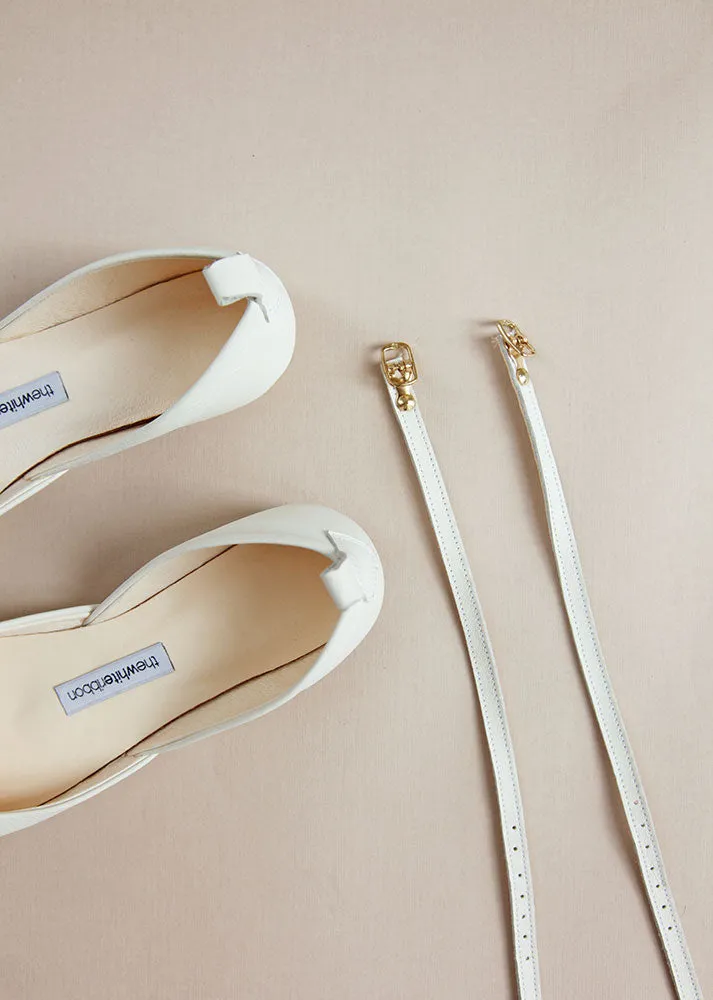 Luna Ballet Flats Cream White