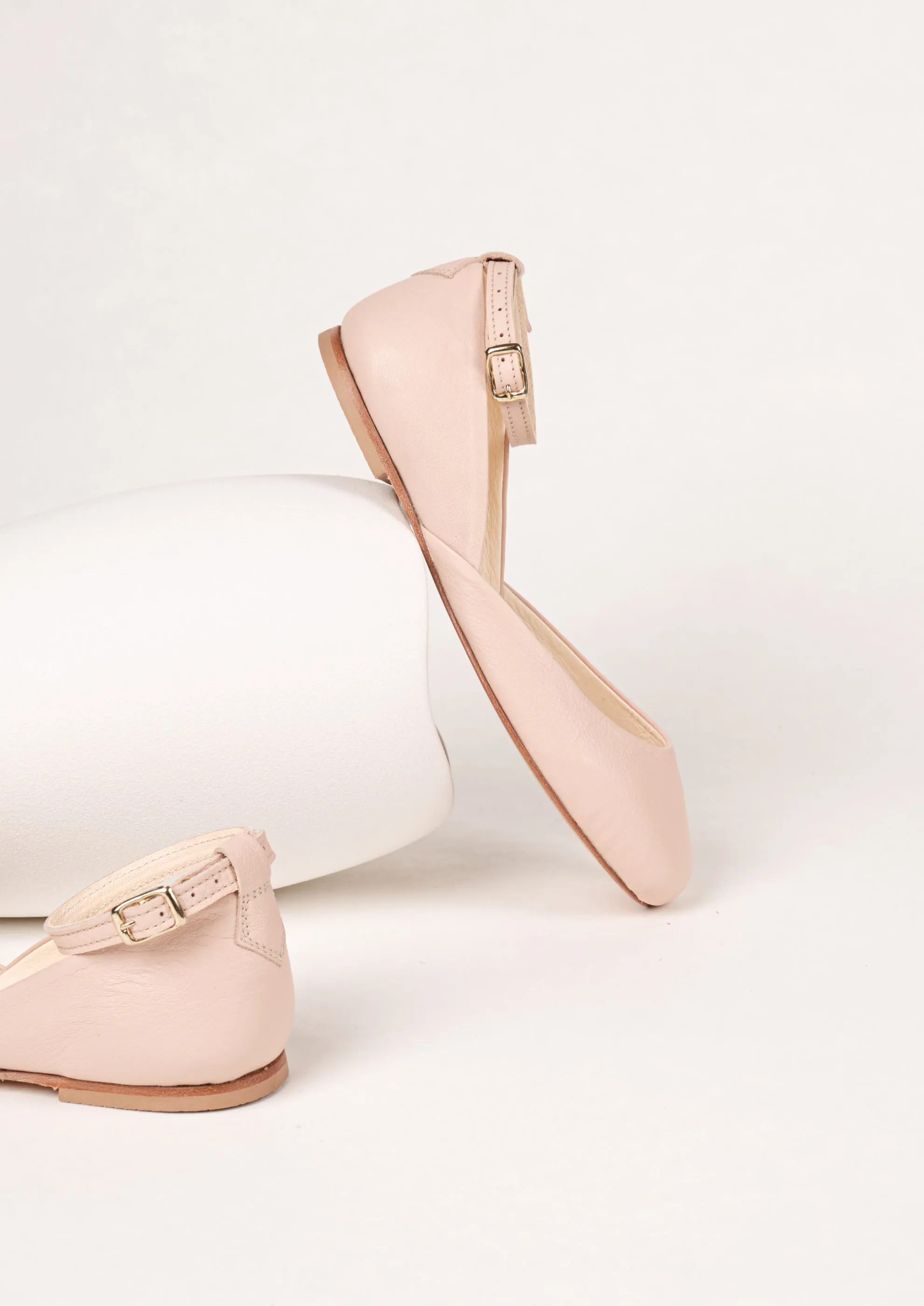 Luna Nude Ballet Flats