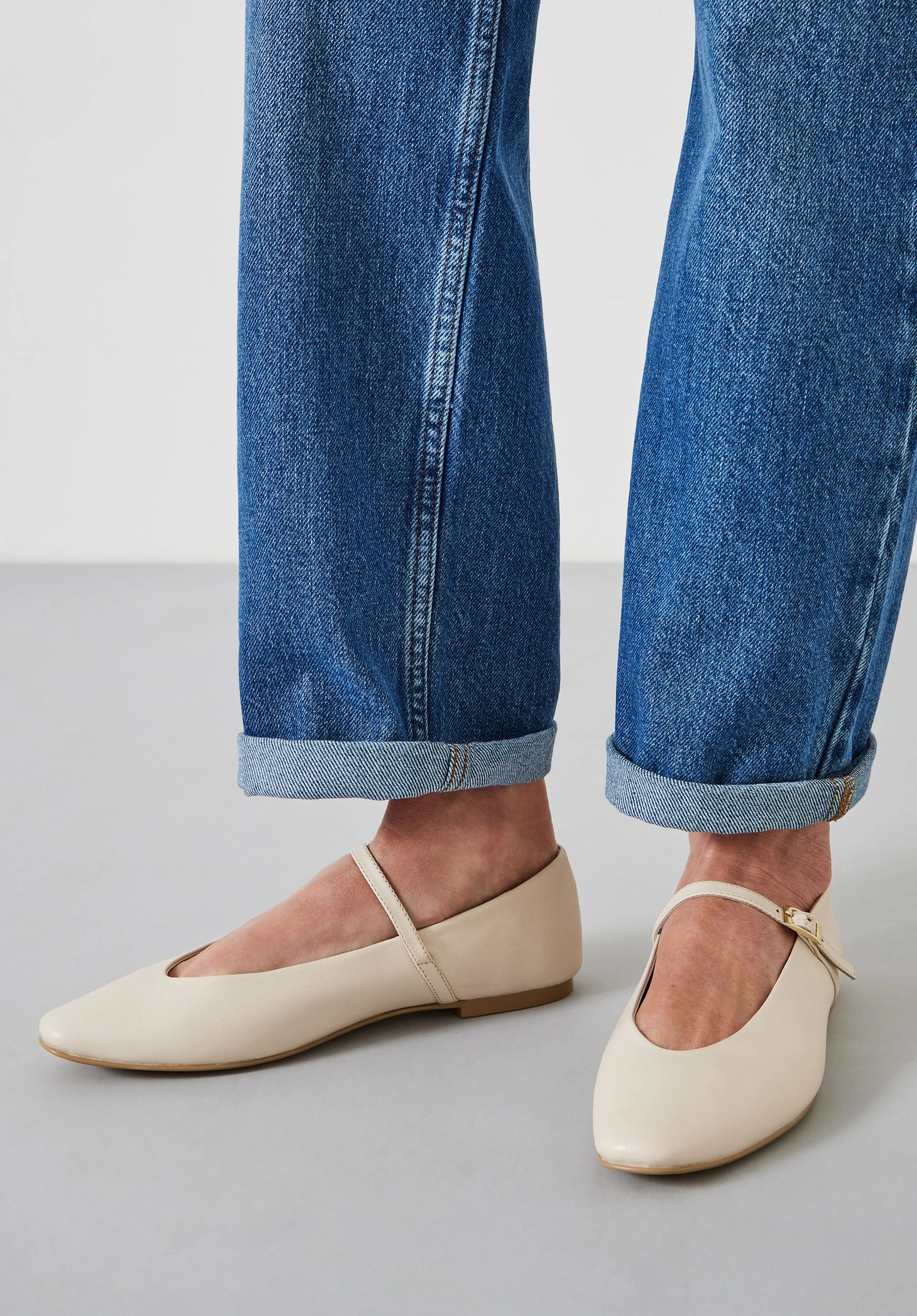 Maeva Mary Jane Leather Flats