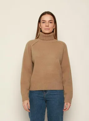 Martina Turtleneck Sweater in Tan