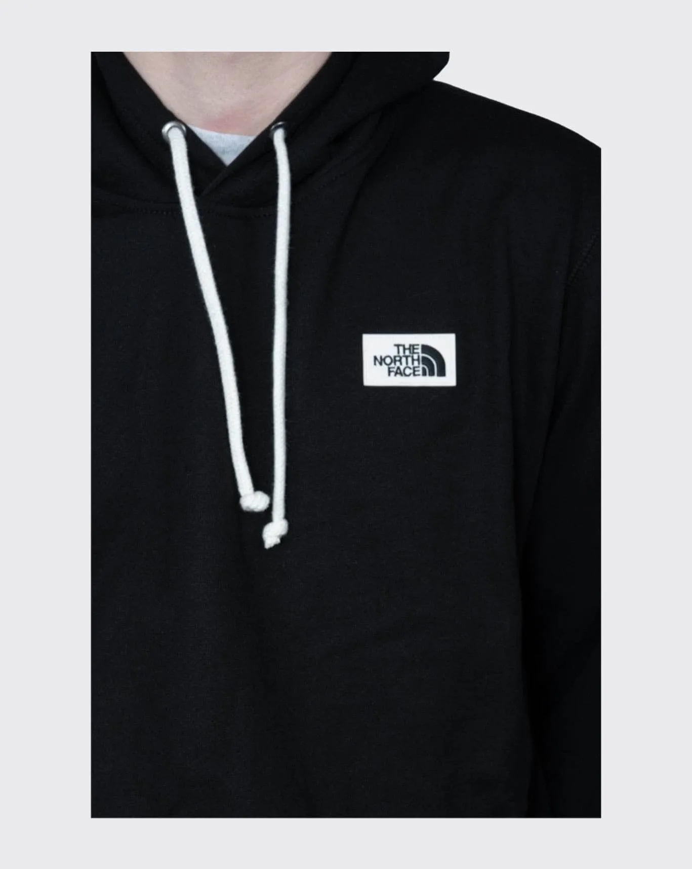 North Face heritage patch pullover hood.