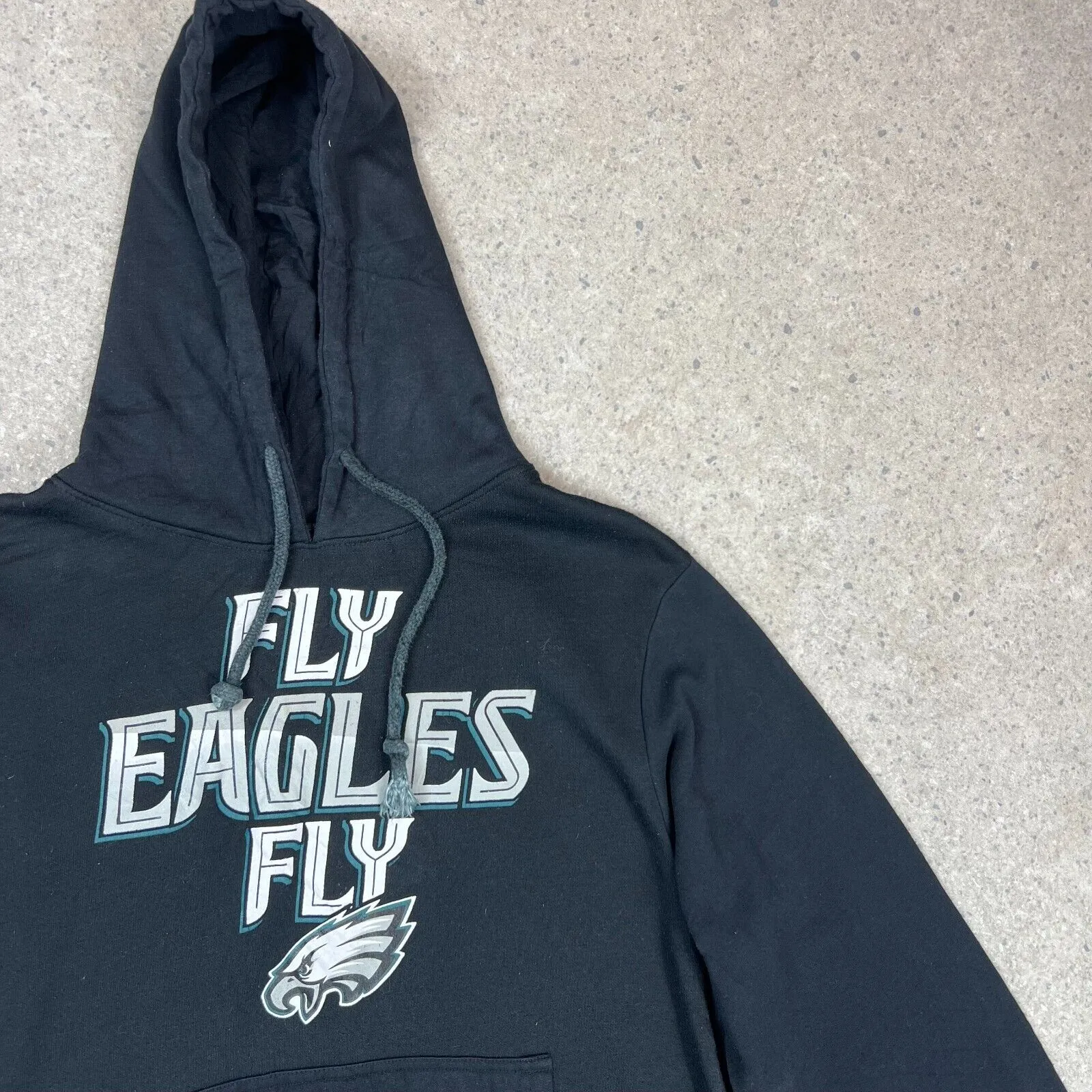 Philadelphia Eagles NFL Mens Small Black Pullover Hoodie Fly Eagles Logo