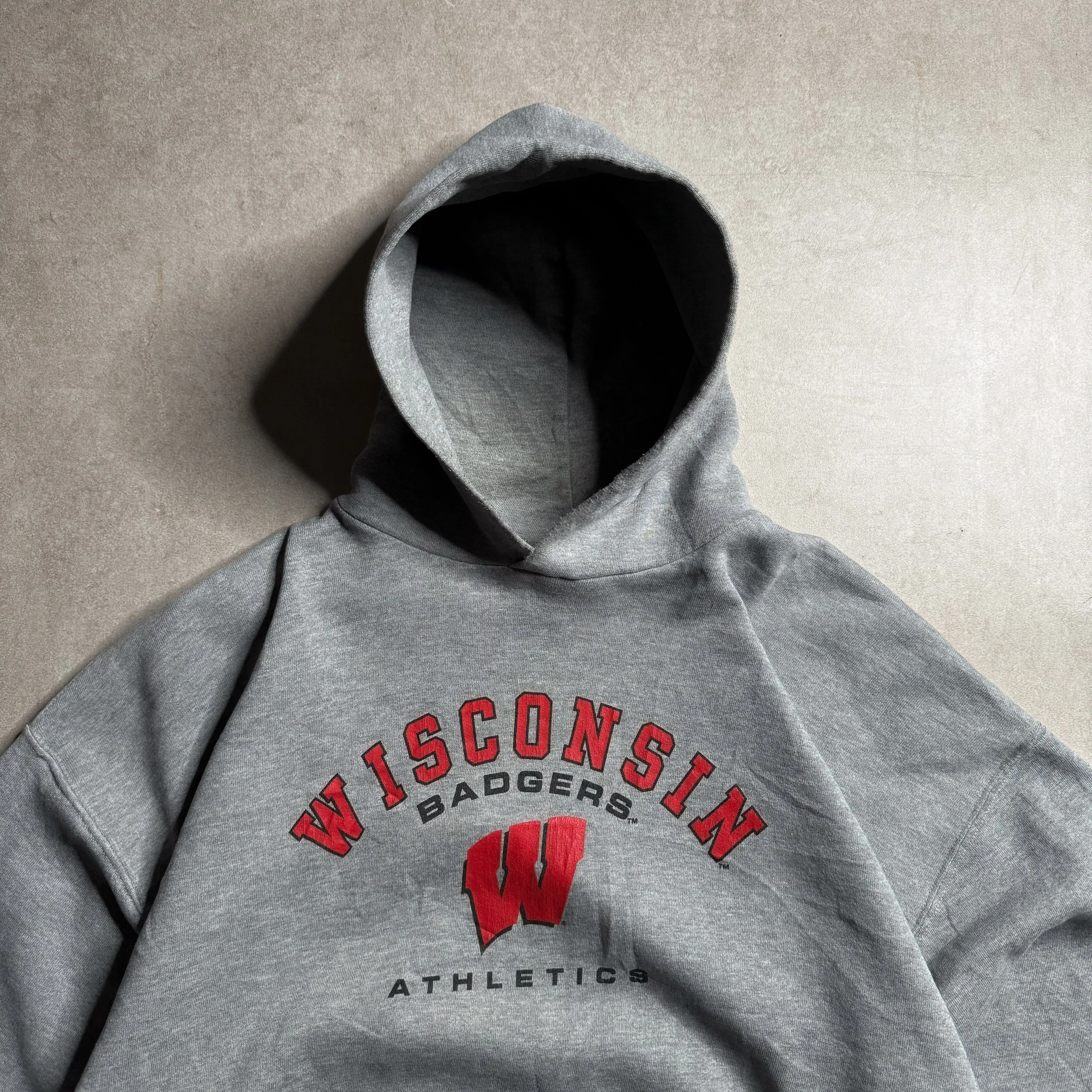 Russell Athletic Grey Wisconsin Badgers Hoodie - 2XL