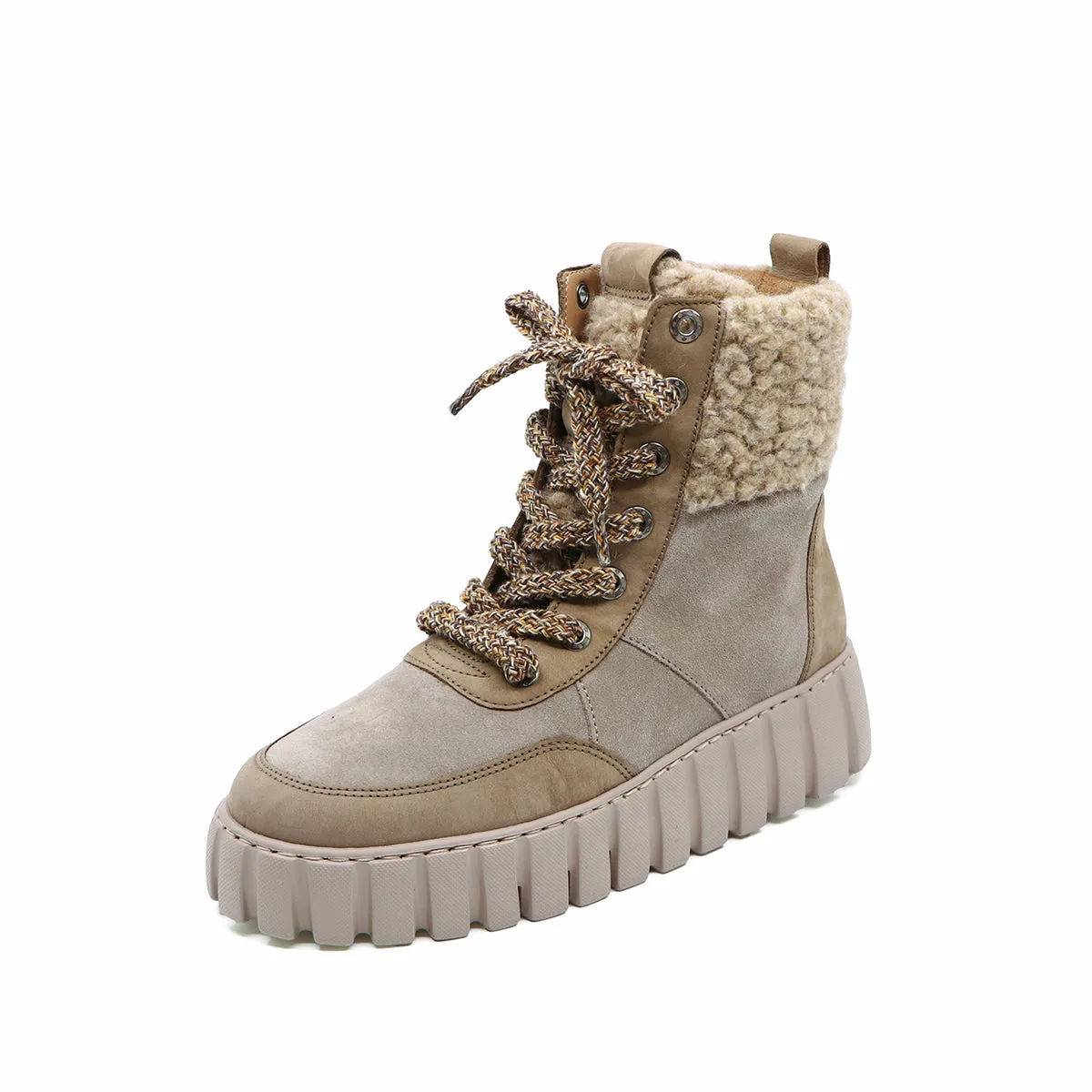 Schnee Dark Beige Ultra Light Platform Boots