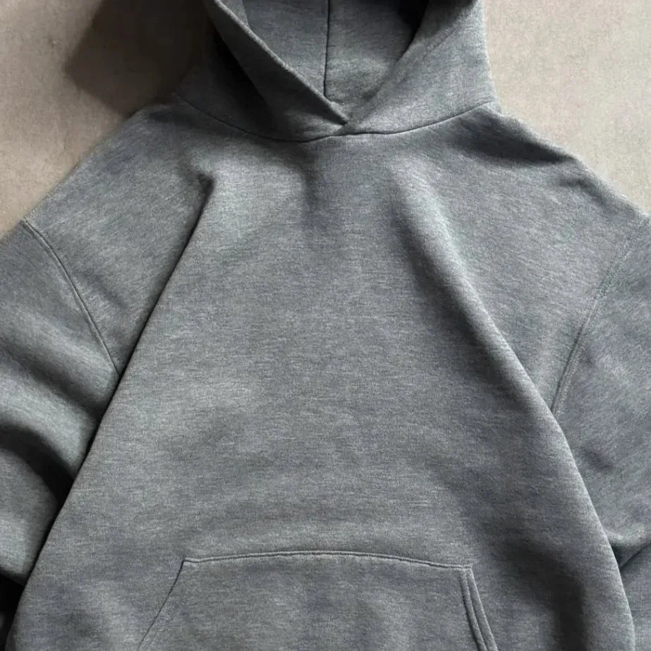 Vintage Russell Athletic Gray Hoodie - M